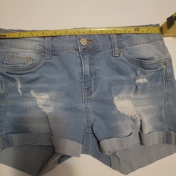 Women's wax Jean destructed Cuffed faded stretch blue light jean short size M - Picture 12 of 12